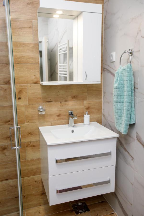 Tik Tak Apartman Subotica Exteriör bild